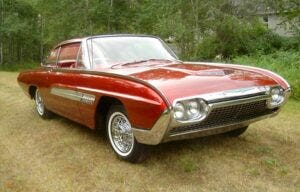00109_ford-thunderbird-italien