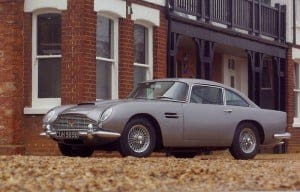 laston-martin-db5-di-007-james-bond_1 aston martin db5