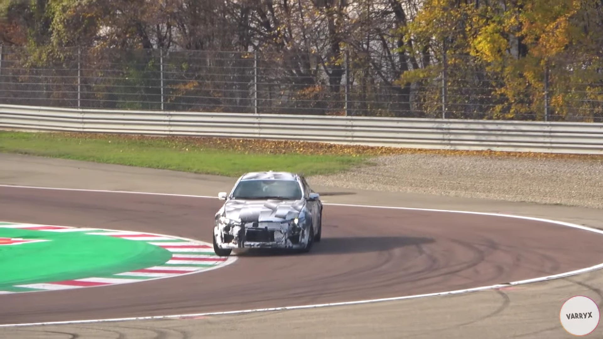 ferrari purosangue video spia