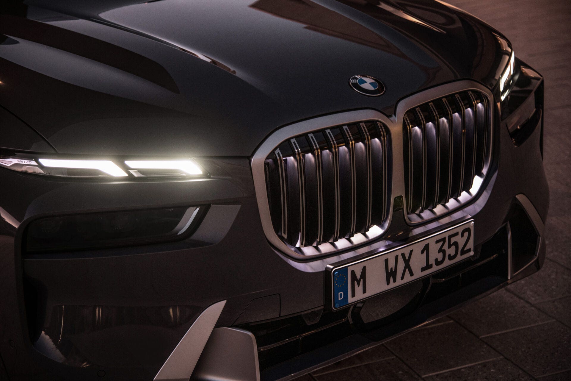 bmw X7 suv nero