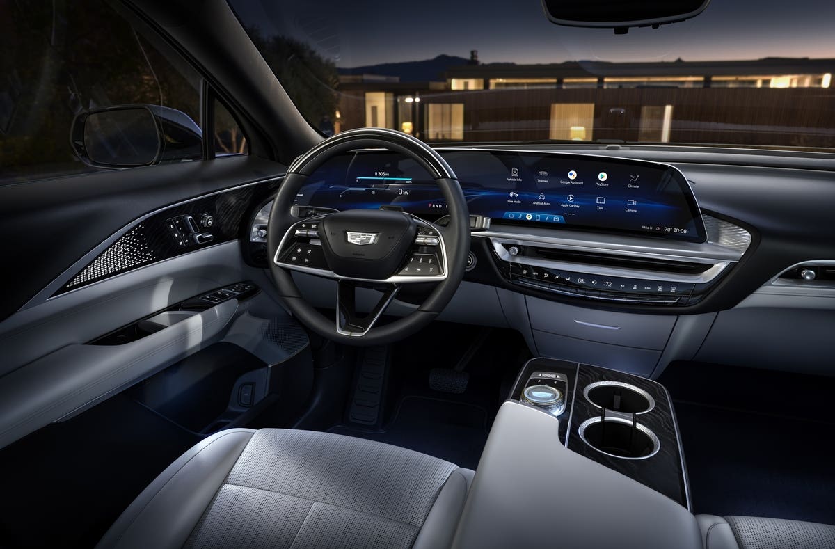 Cadillac Lyriq 2023
