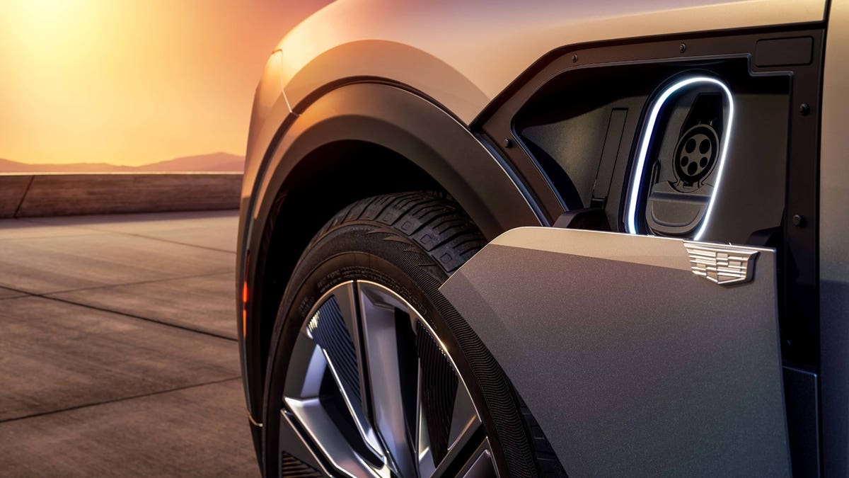 Cadillac Lyriq 2023