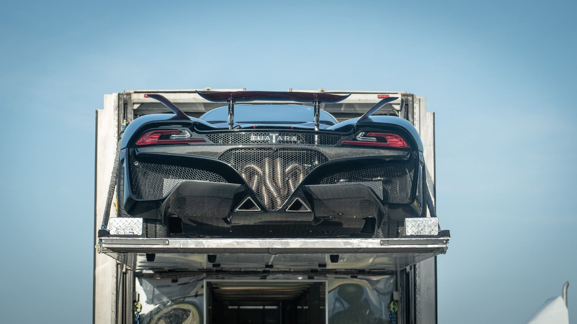 SSC Tuatara record velocità