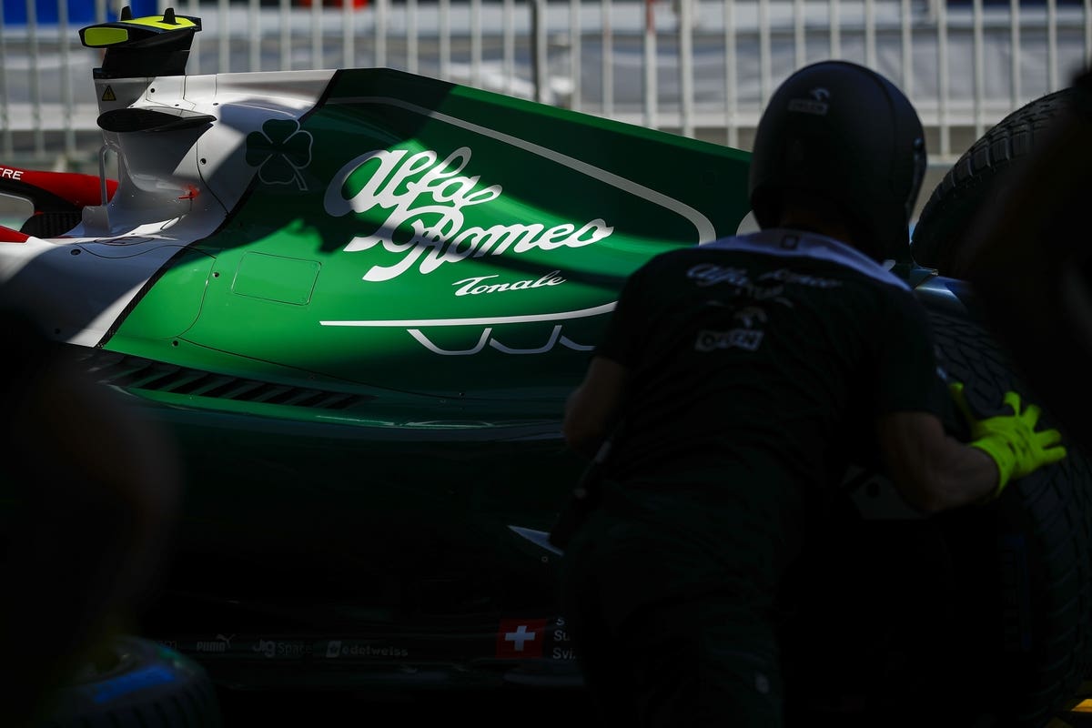 Alfa Romeo C42 livrea tricolore Tonale