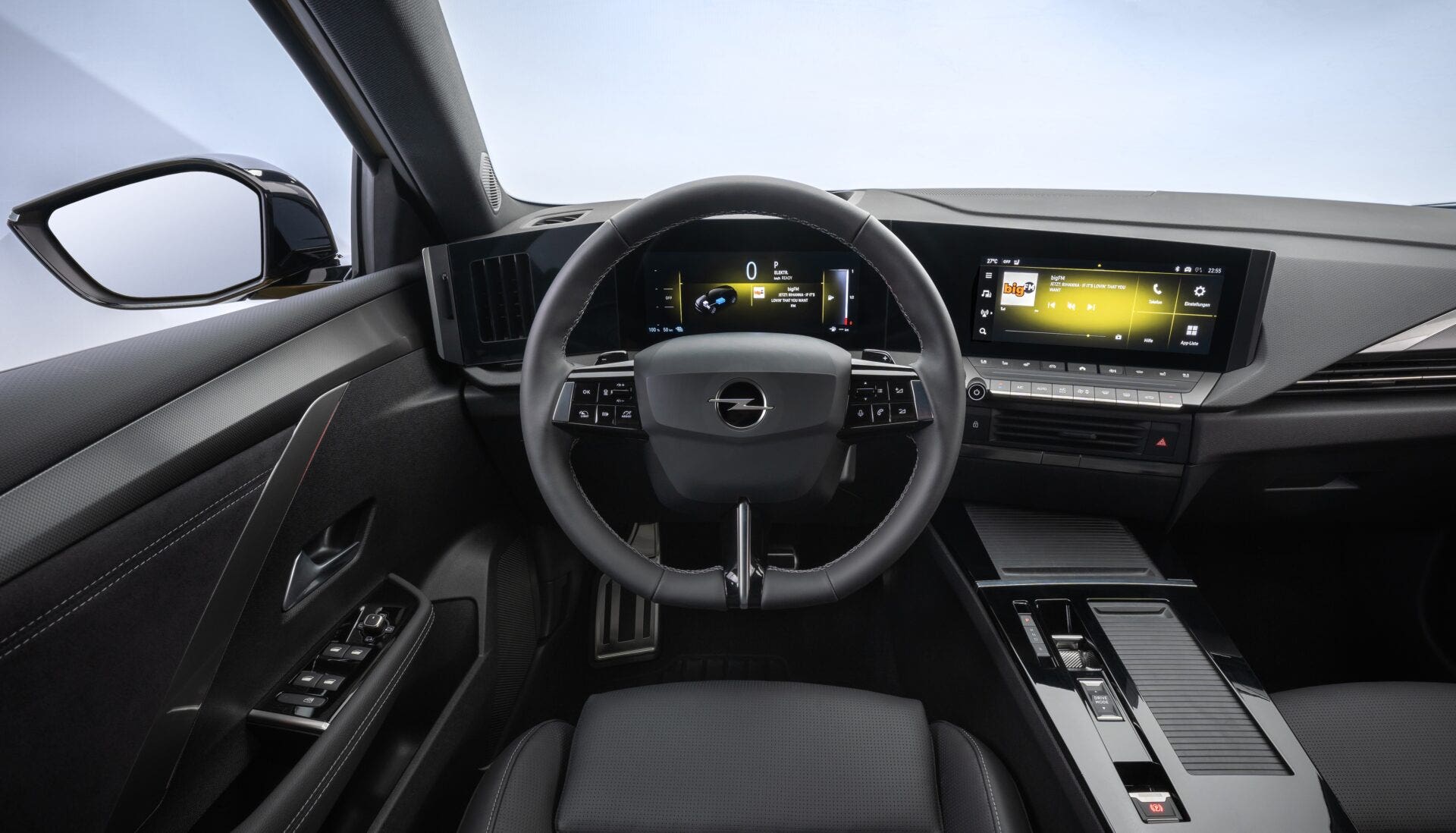Nuova Opel Astra Pure Panel