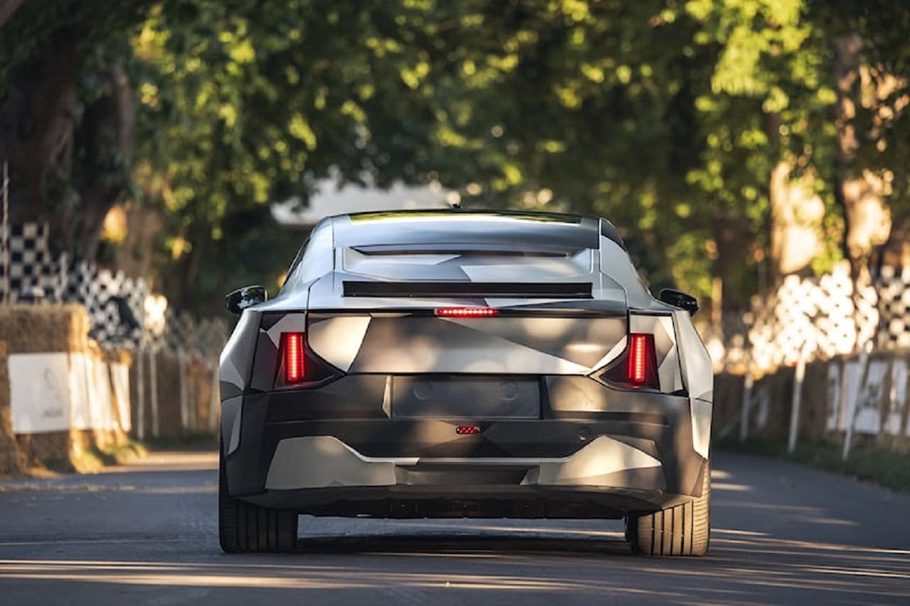 Polestar 5 posteriore