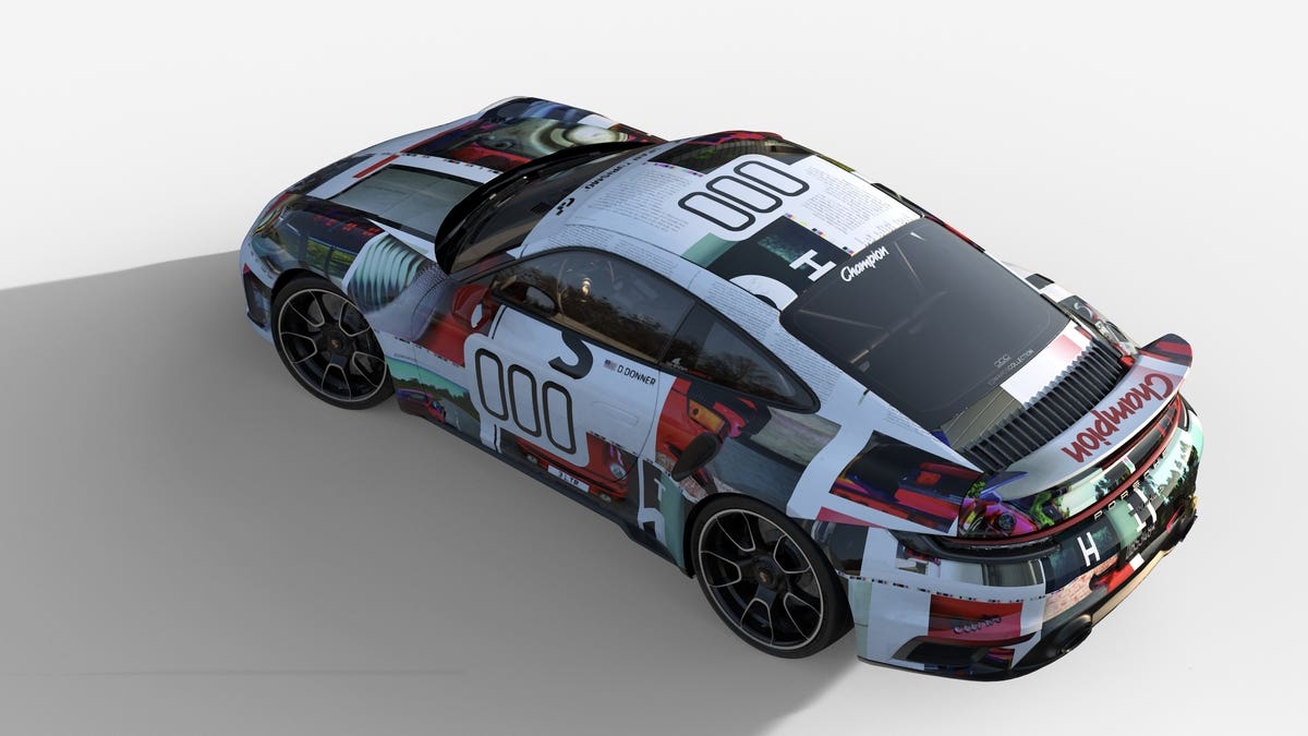 Porsche 911 Turbo S 992 Pikes Peak 2022