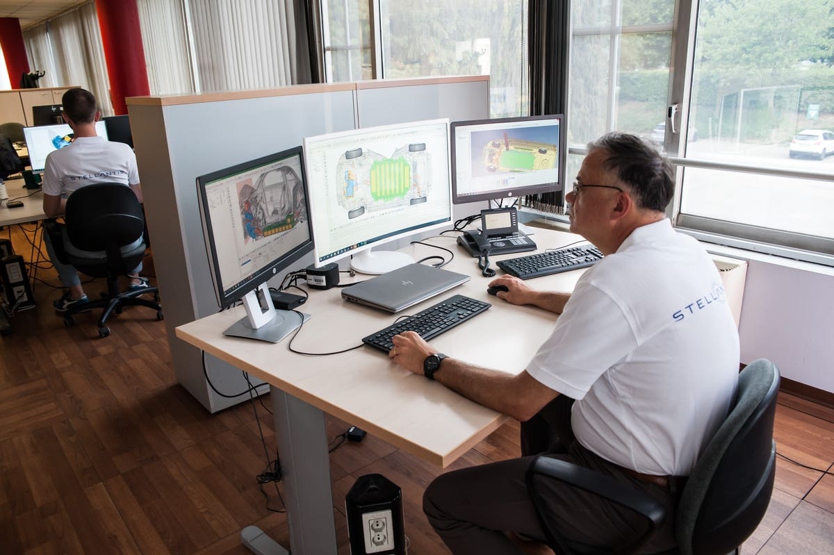 Stellantis investimenti Orbassano Auburn Hills
