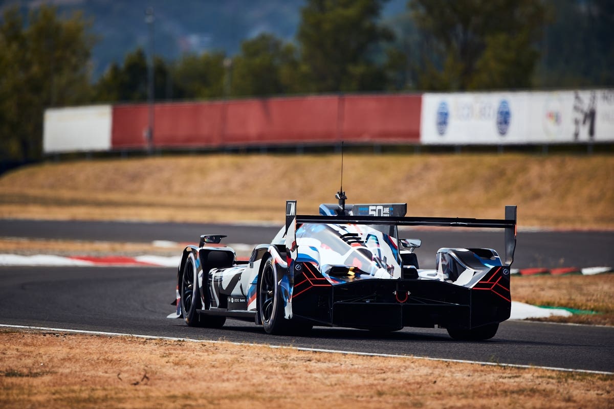 BMW M Hybrid V8 test