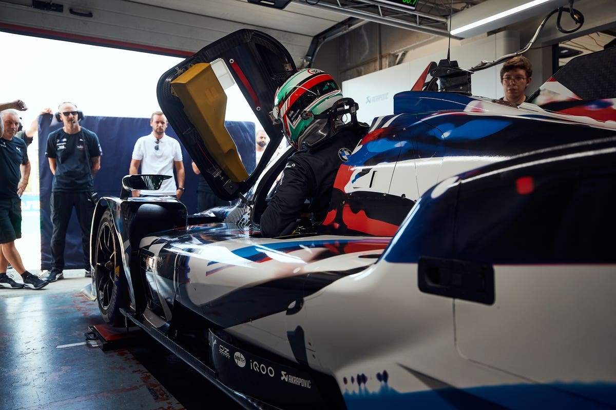 BMW M Hybrid V8 test