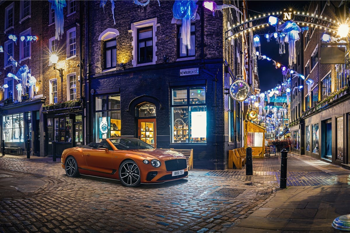 Bentley serie speciale 20 anni Cina