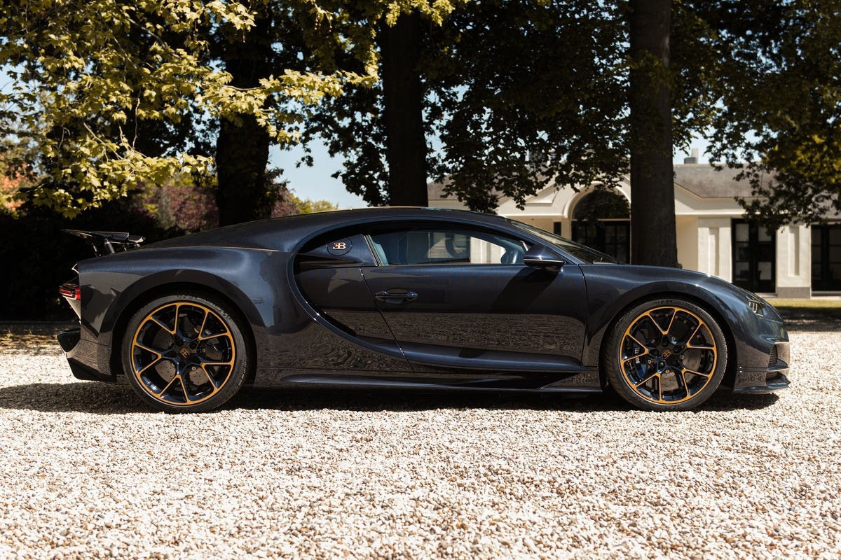 Bugatti Chiron L’Ébé parti oro 24 carati