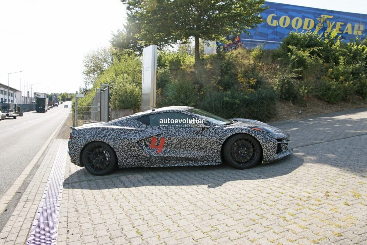 Chevrolet Corvette foto spia