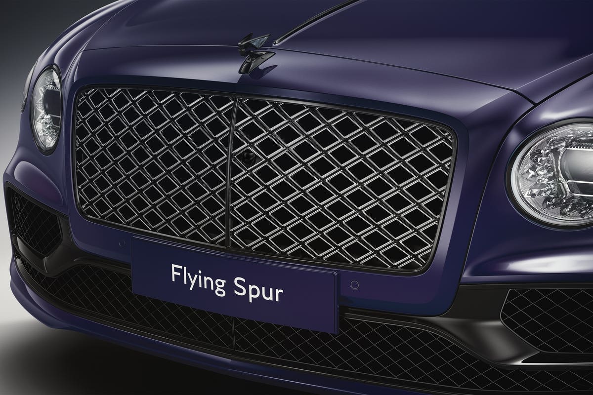 Bentley Flying Spur Mulliner Blackline