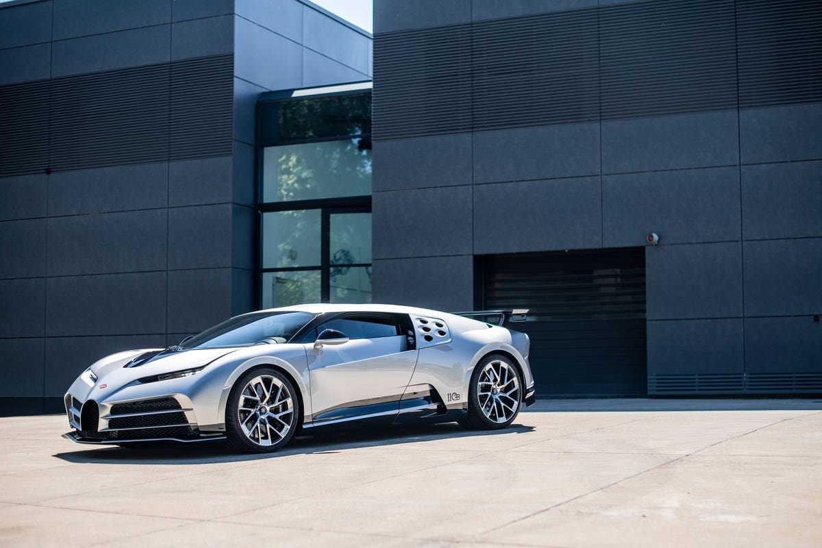 Bugatti Centodieci EB110 Supersport