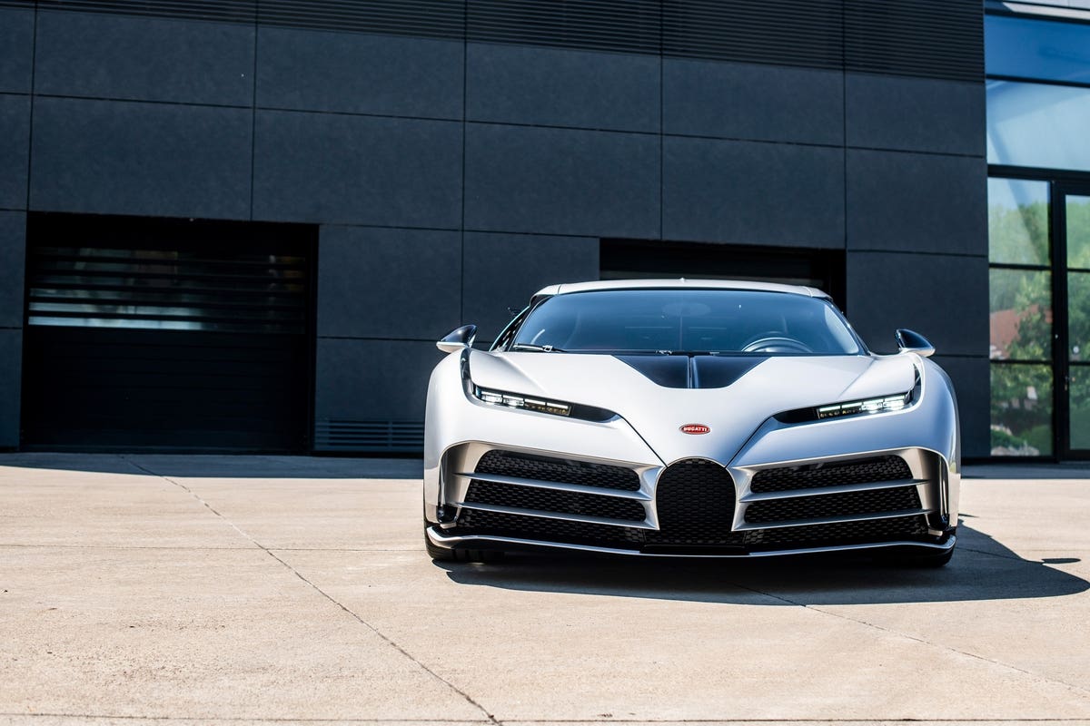 Bugatti Centodieci EB110 Supersport