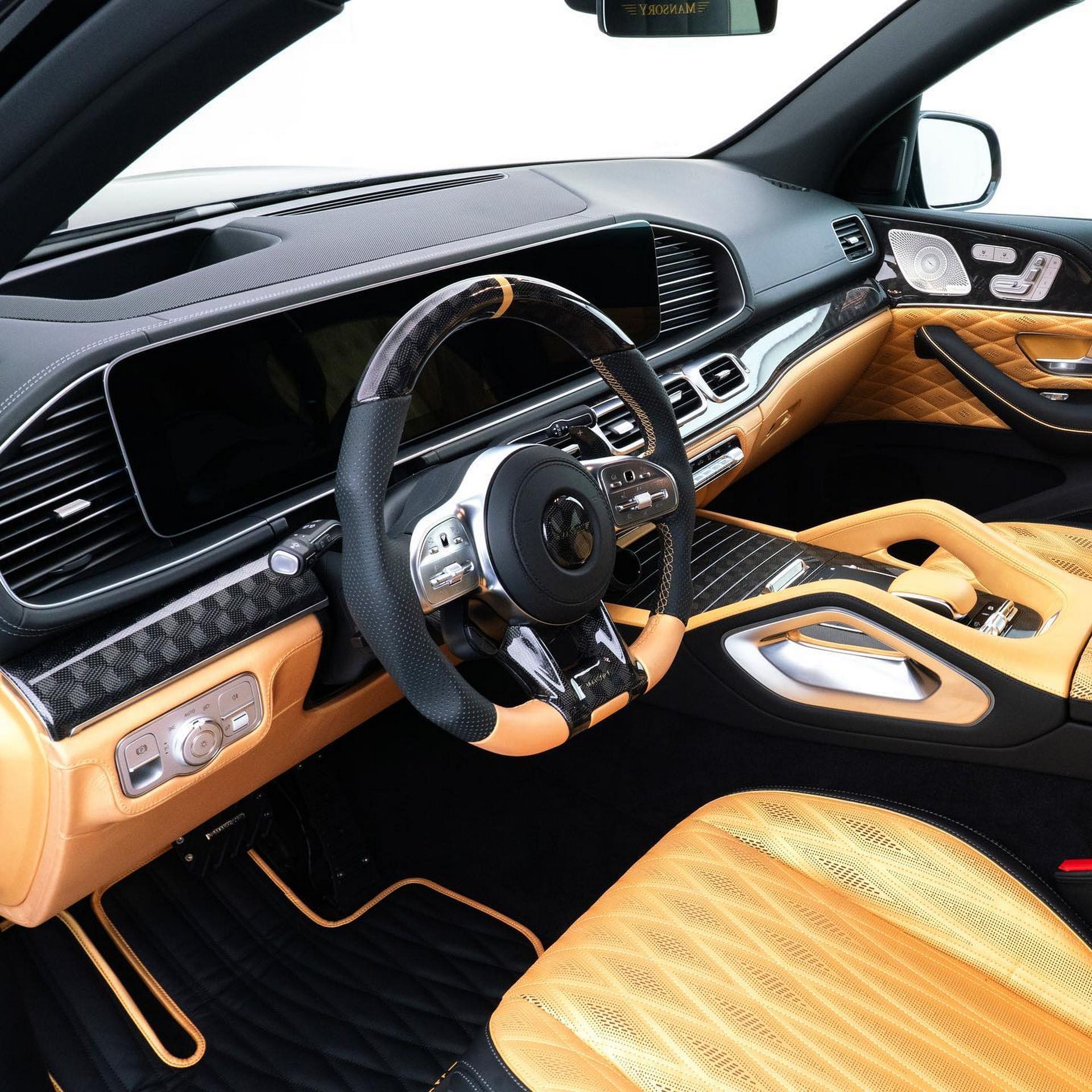 Interni Mercedes AMG GLS 63