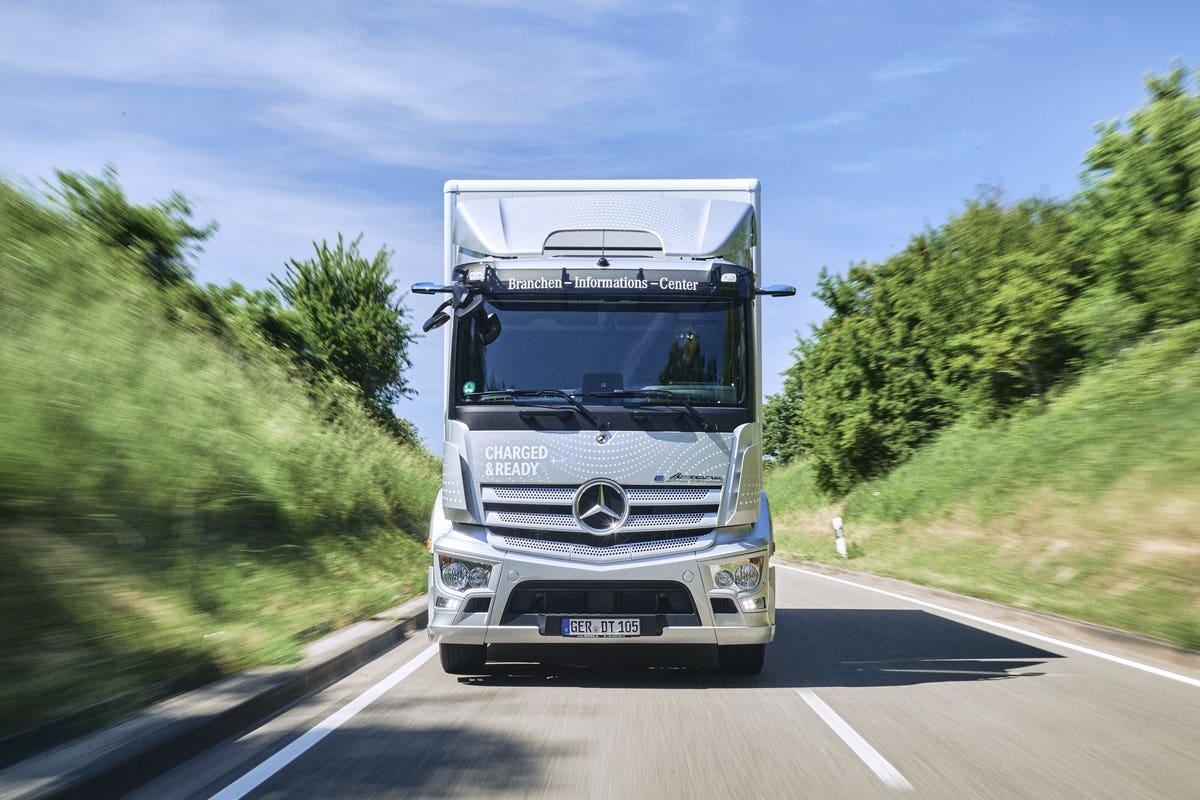 Mercedes-Benz Trucks IAA Transportation 2022