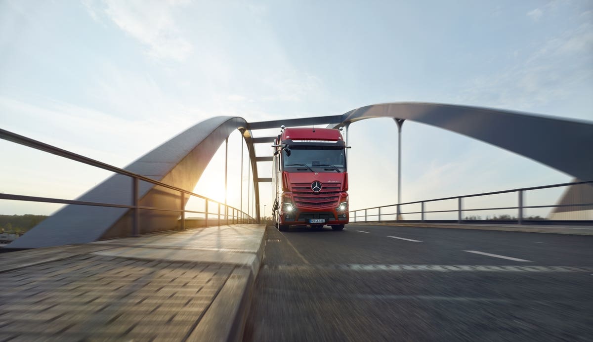 Mercedes-Benz Trucks IAA Transportation 2022