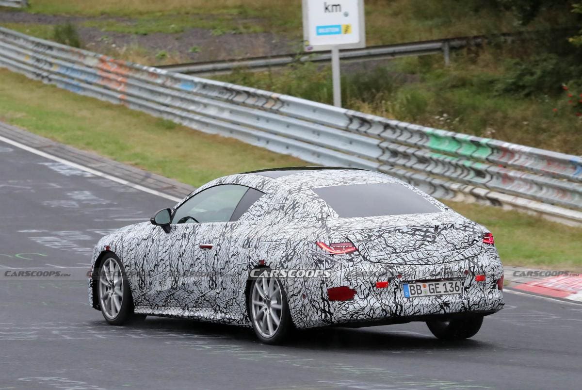 Mercedes CLE Coupé foto spia