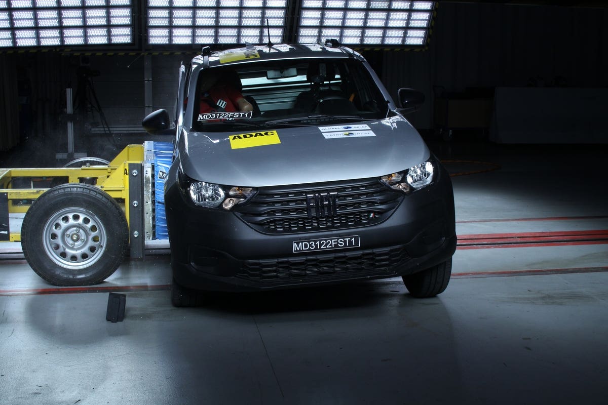 Fiat Strada Latin NCAP