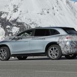 EQS SUV