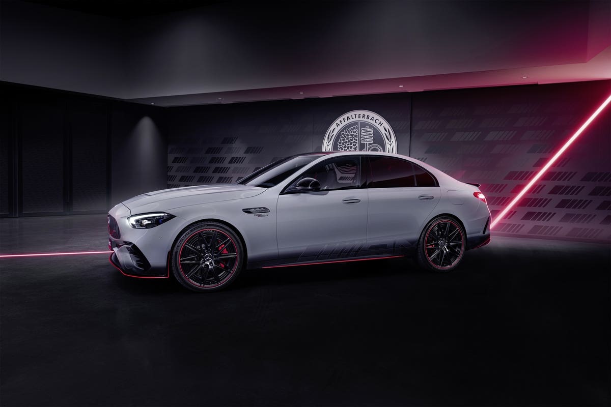 Mercedes-AMG C 63 S E Performance F1 Edition