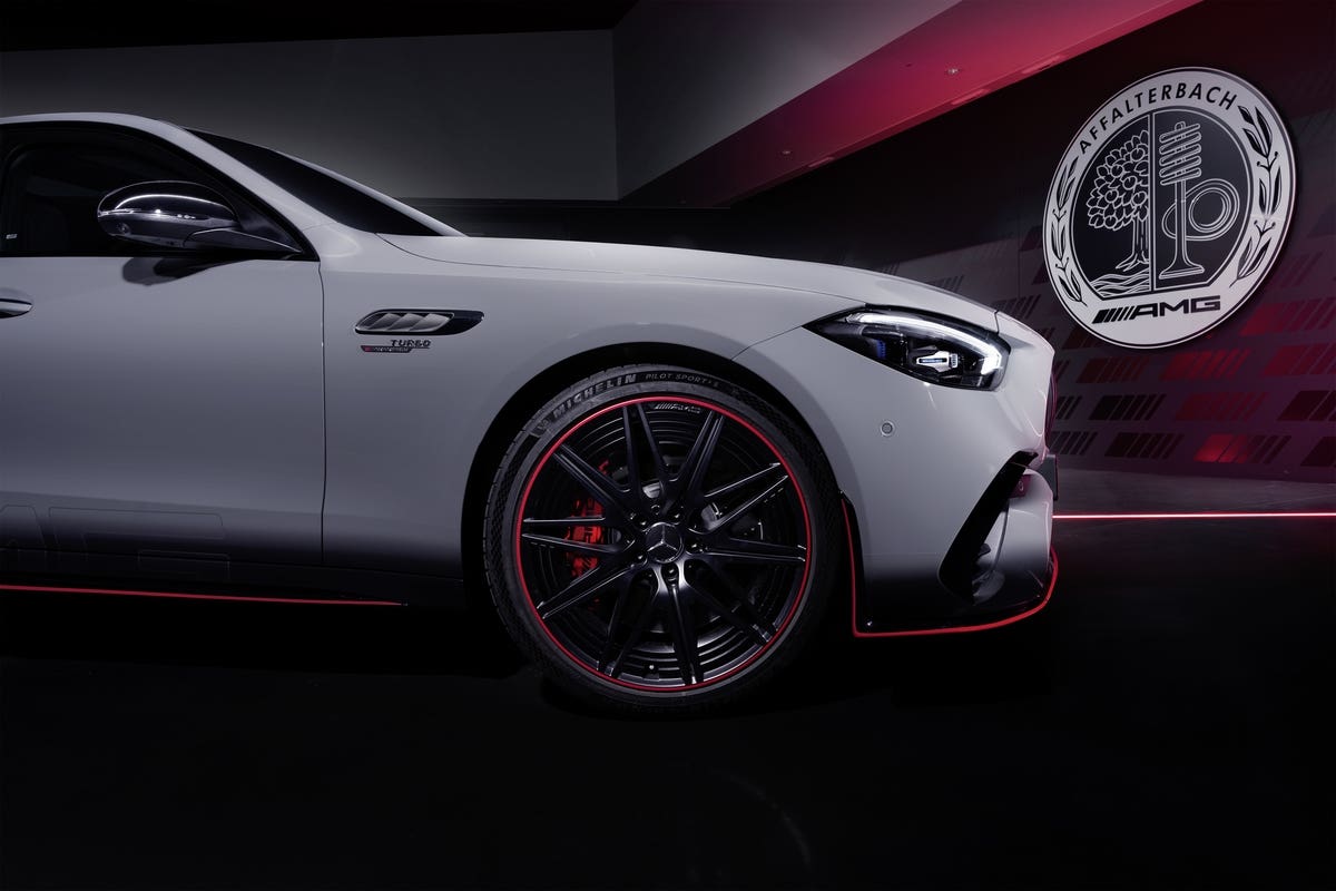 Mercedes-AMG C 63 S E Performance F1 Edition