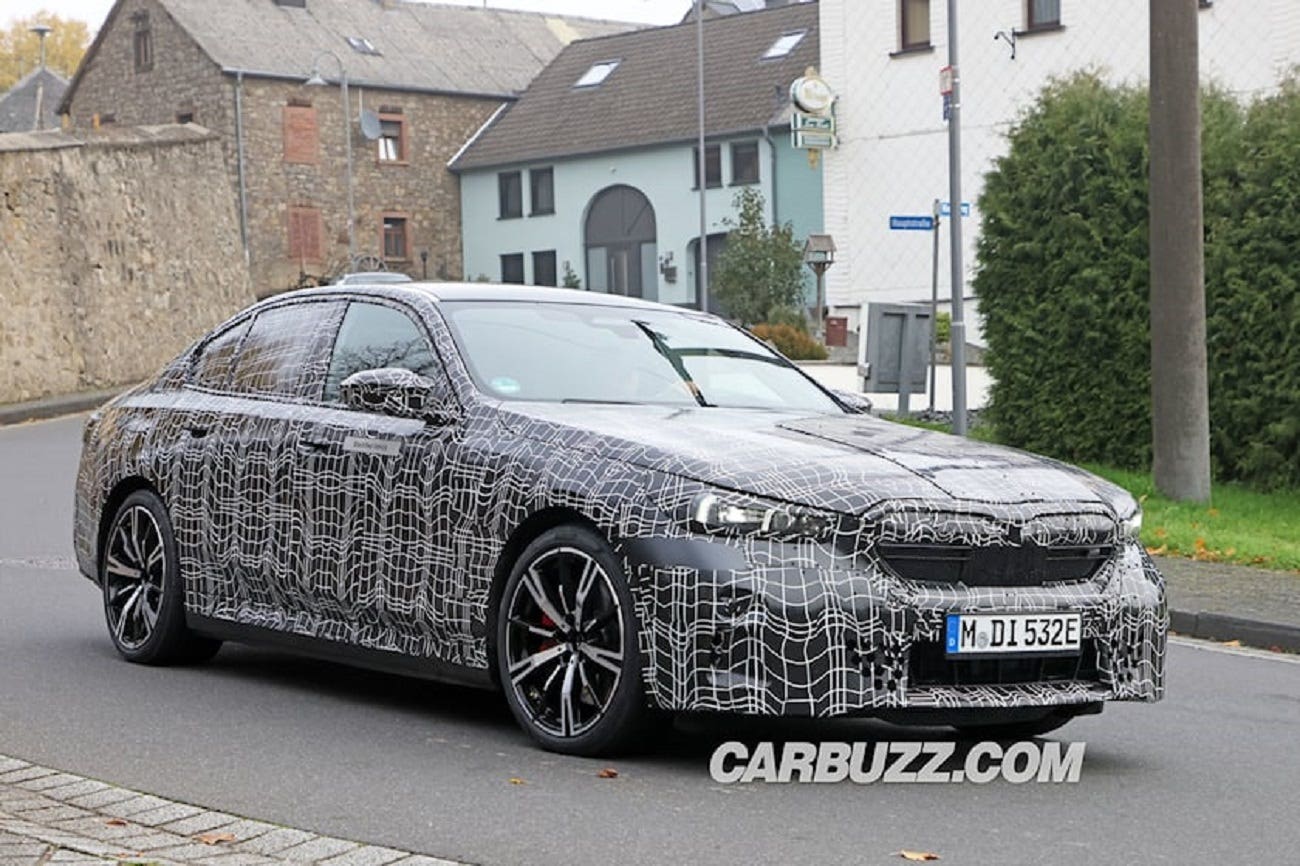 BMW i5 M50