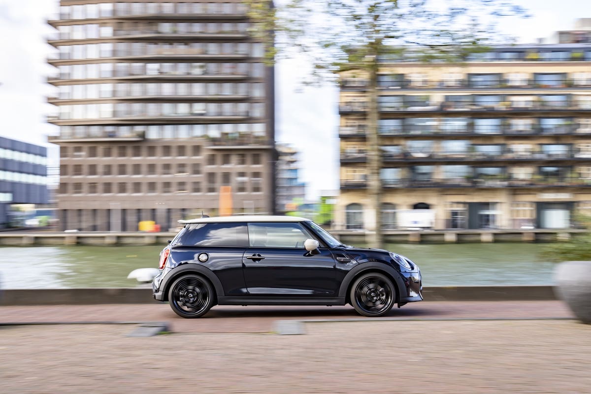 Mini Cooper S Resolute Edition Enigmatic Black