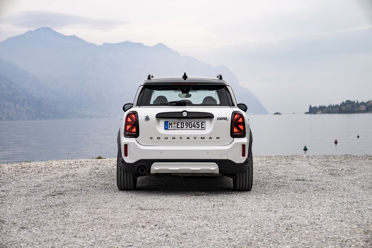 Mini Cooper SE Countryman ALL4 Untamed Edition