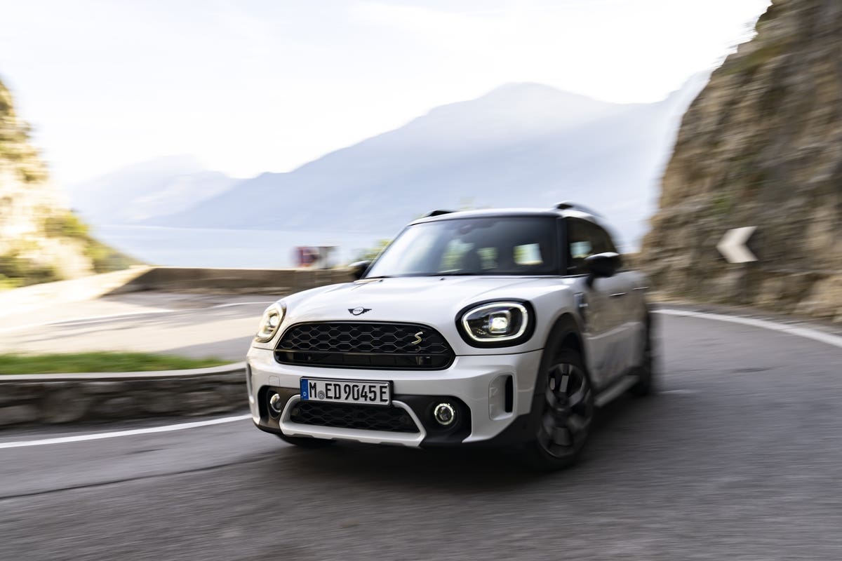 Mini Cooper SE Countryman ALL4 Untamed Edition