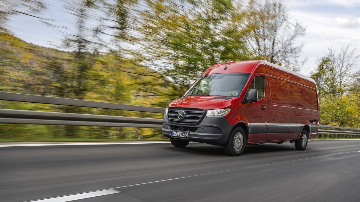 Nuovo Mercedes eSprinter test autonomia