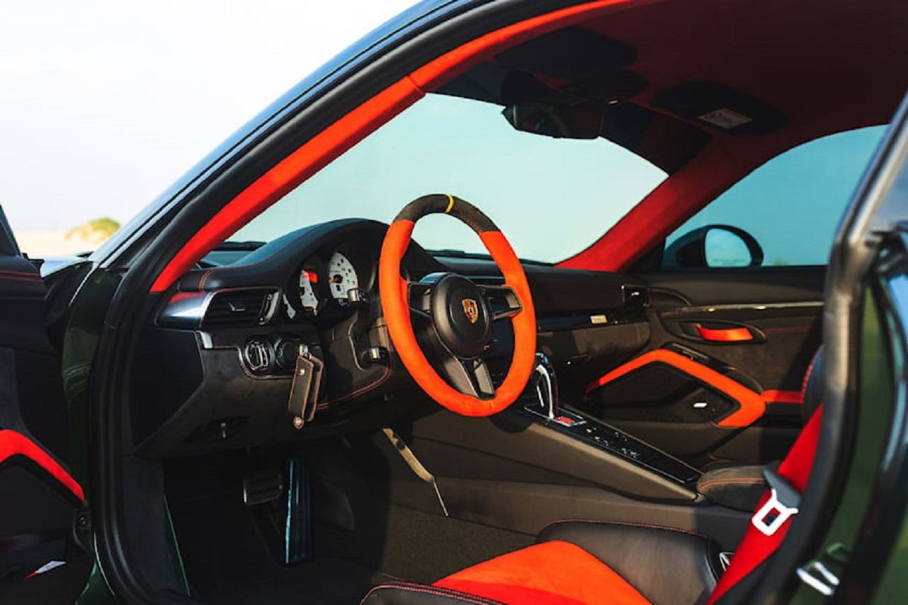 Interni Porsche 911 GT2 RS