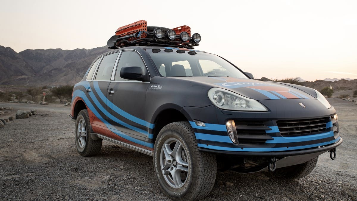 Porsche Cayenne prima generazione restomod