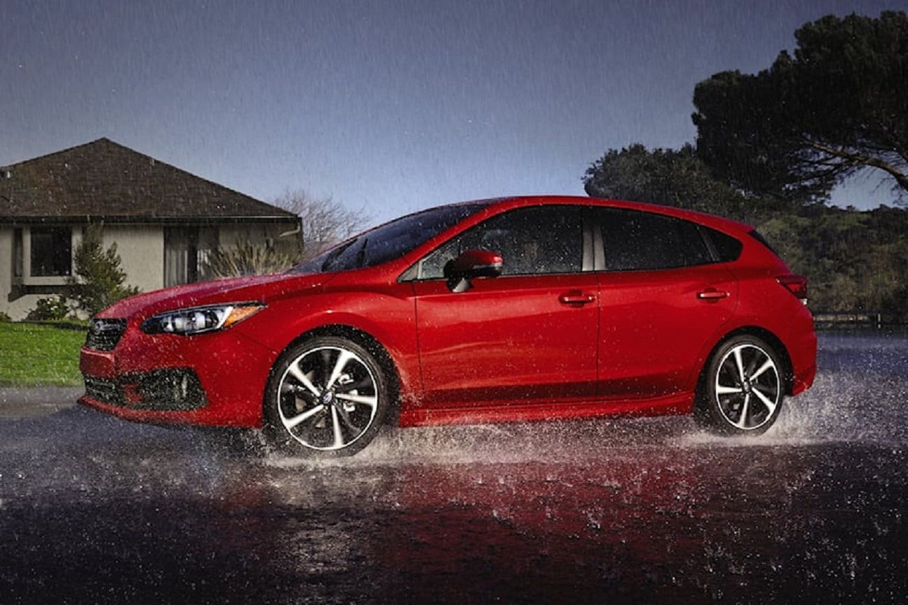 Subaru Impreza rossa