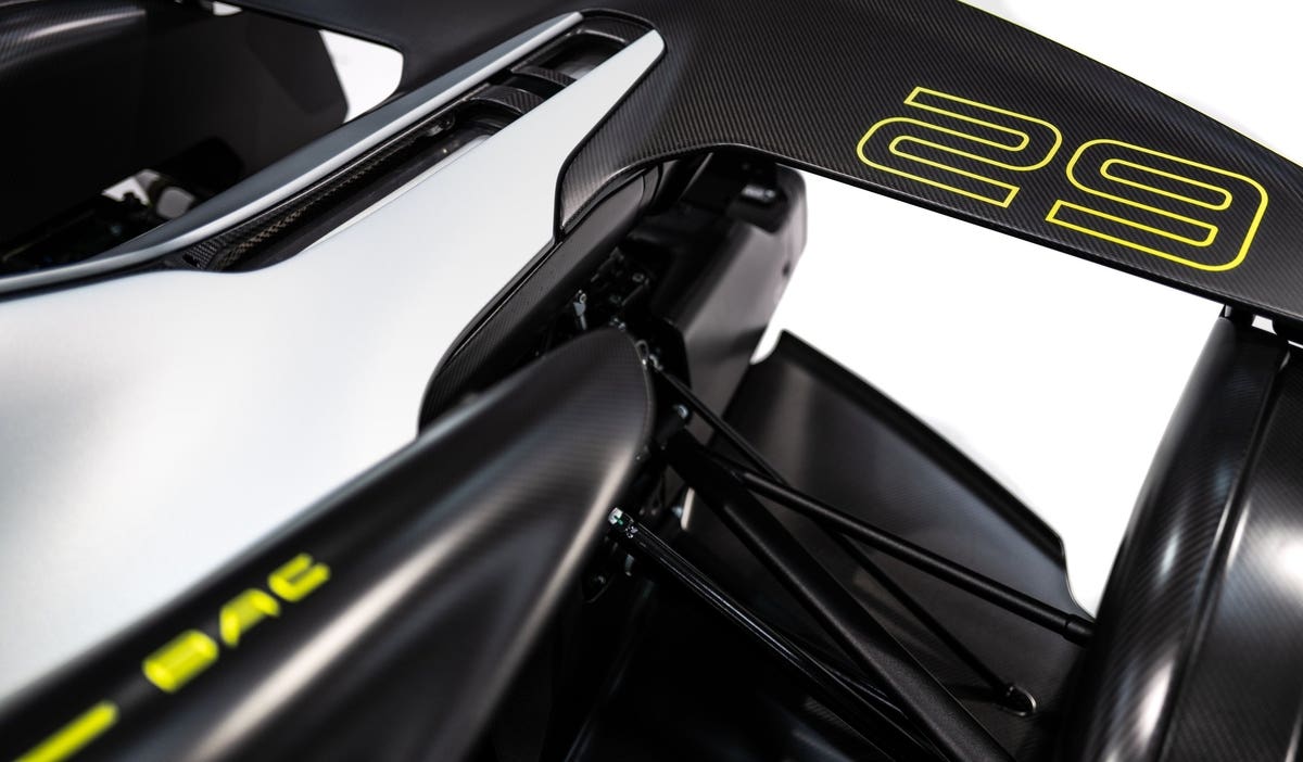 BAC Mono R esemplare 150