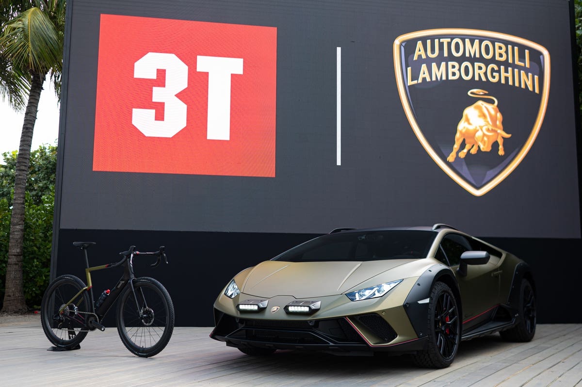 Lamborghini Huracan Sterrato Miami