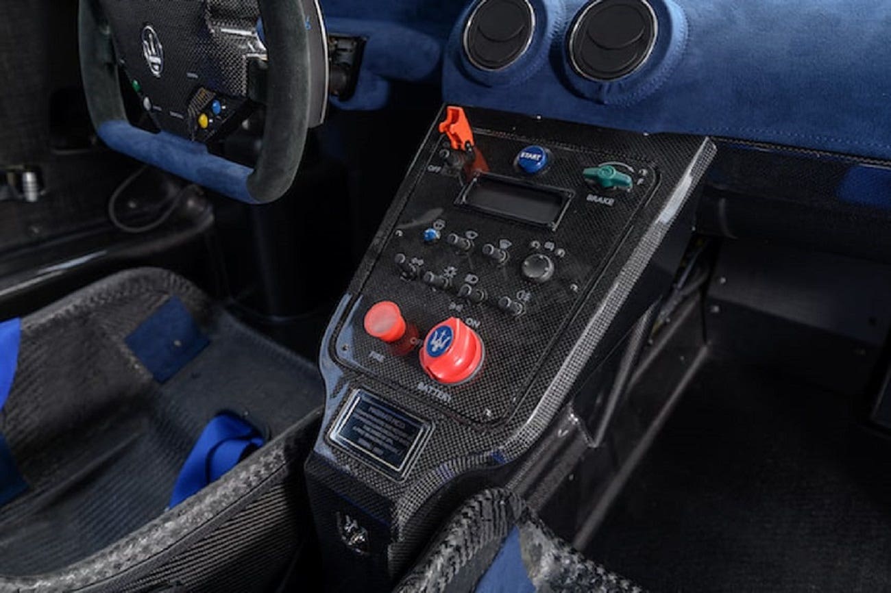 Interni MC12