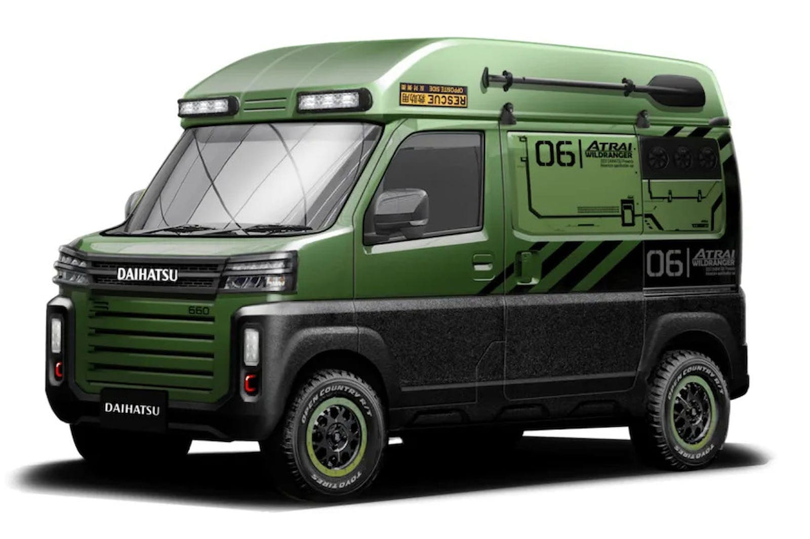 Daihatsu con barca sul tetto