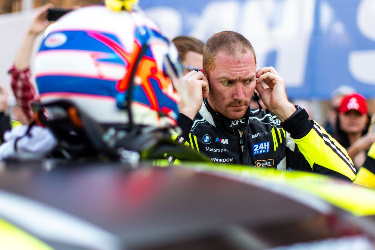 BMW M Team WRT 12 Ore Bathurst