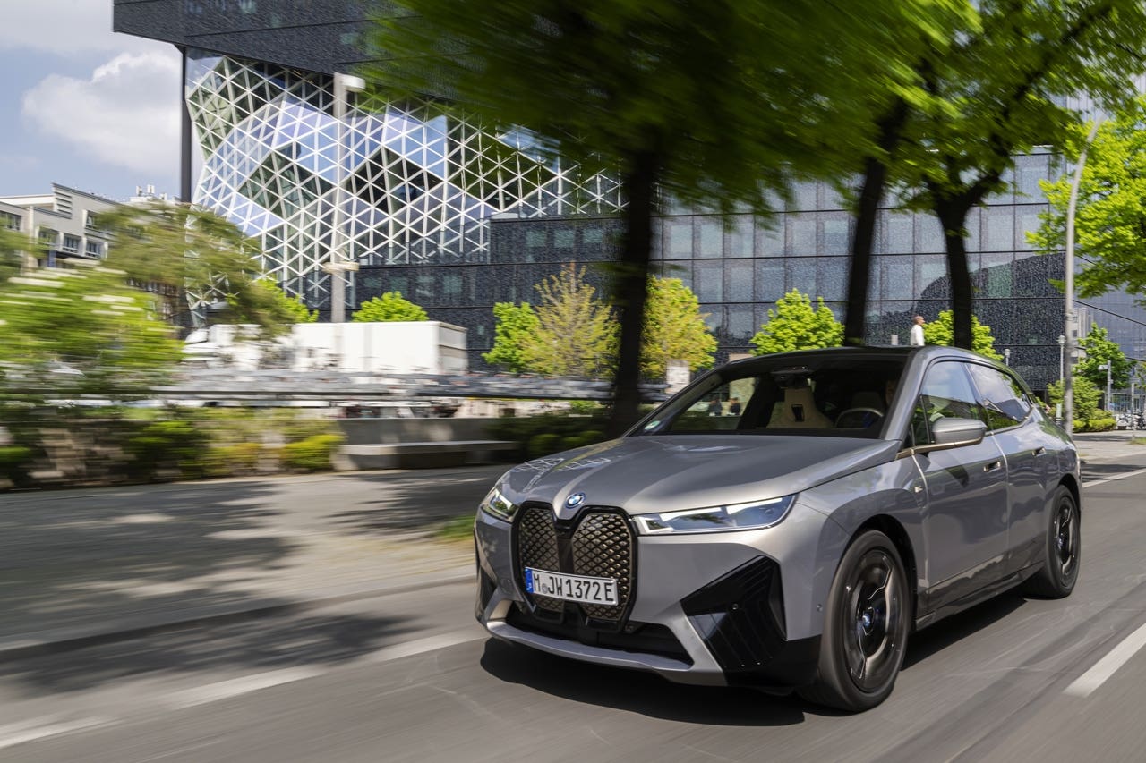 BMW aggiornamenti primavera 2023