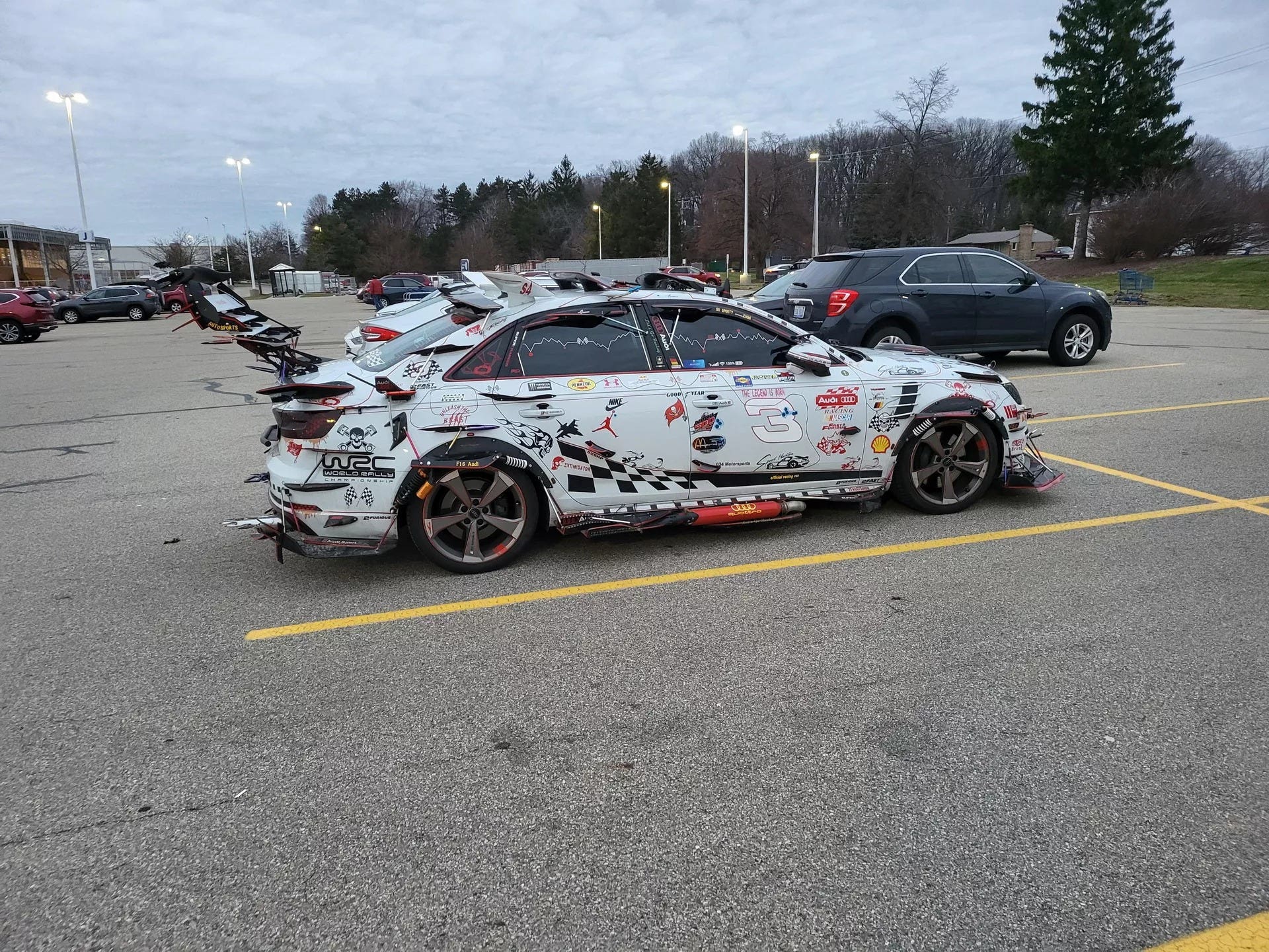 Audi S4 laterale