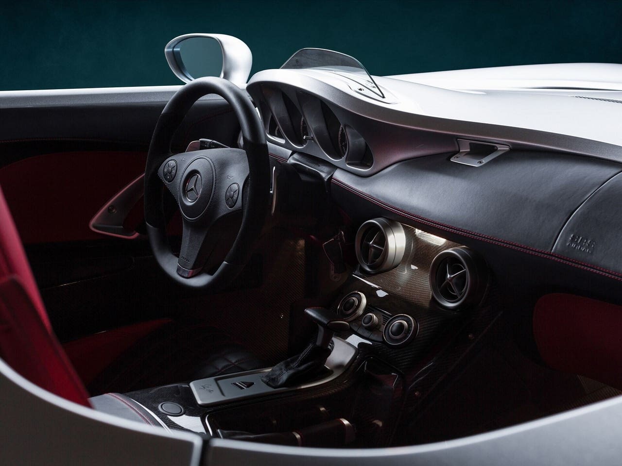 Mercedes-Benz SLR McLaren Stirling Moss 2010 asta