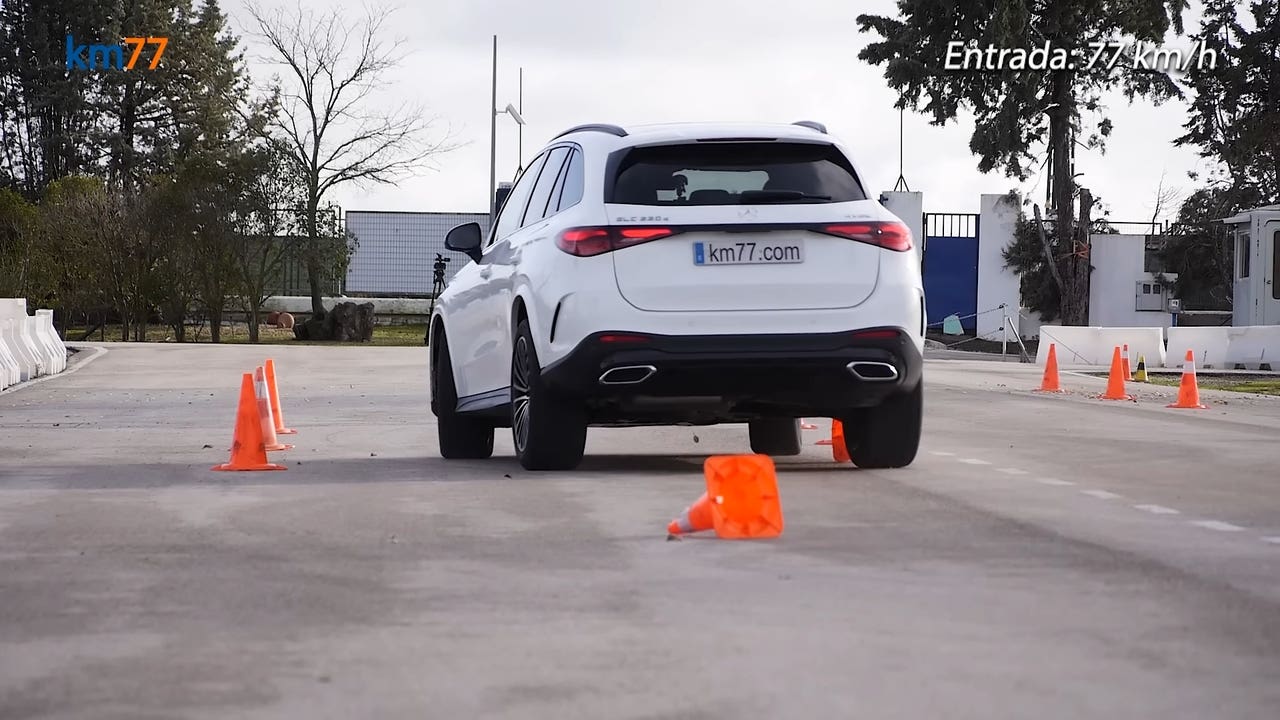 Mercedes GLC 2023 test alce