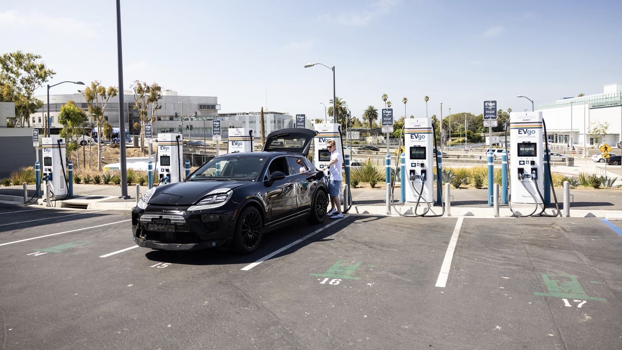 Porsche Macan EV prototipo