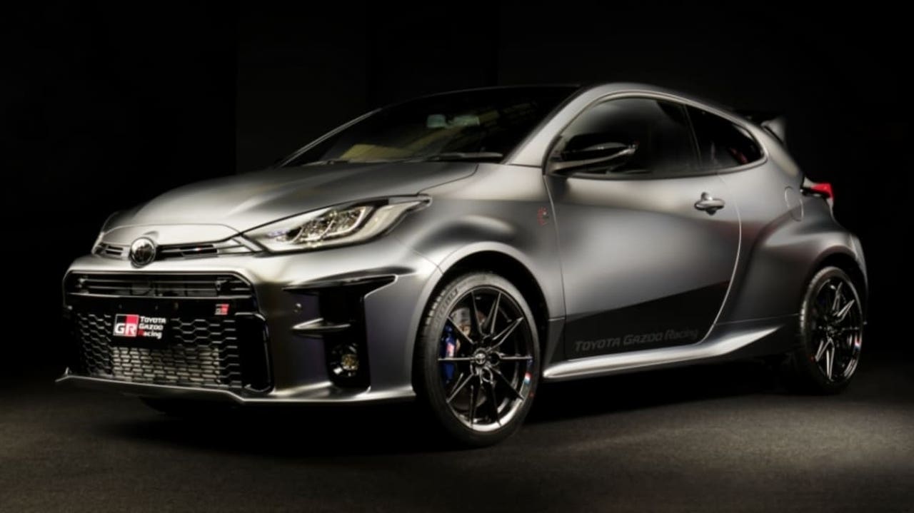Toyota GR Yaris Rovanperä Edition e Sébastien Ogier Edition