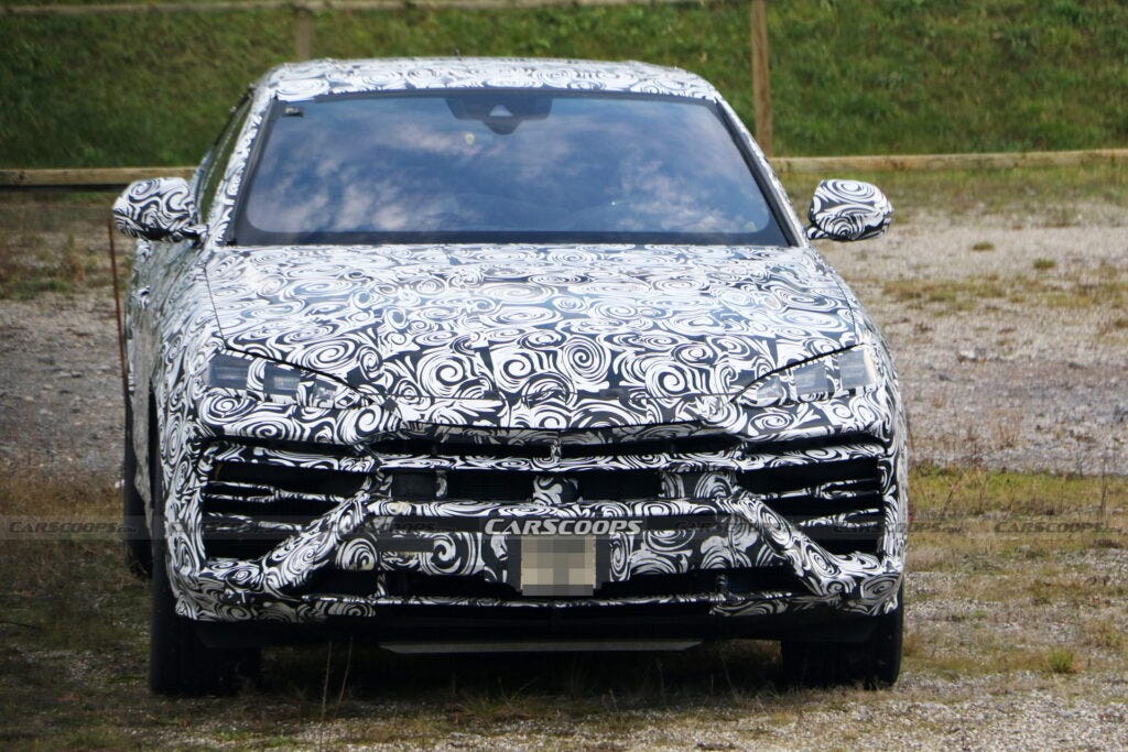 Lamborghini Urus 2024 anteriore