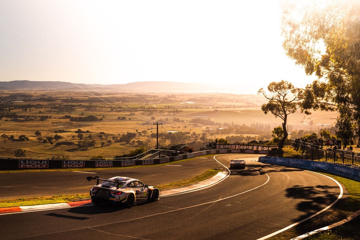 BMW 12 Ore Bathurst 2023