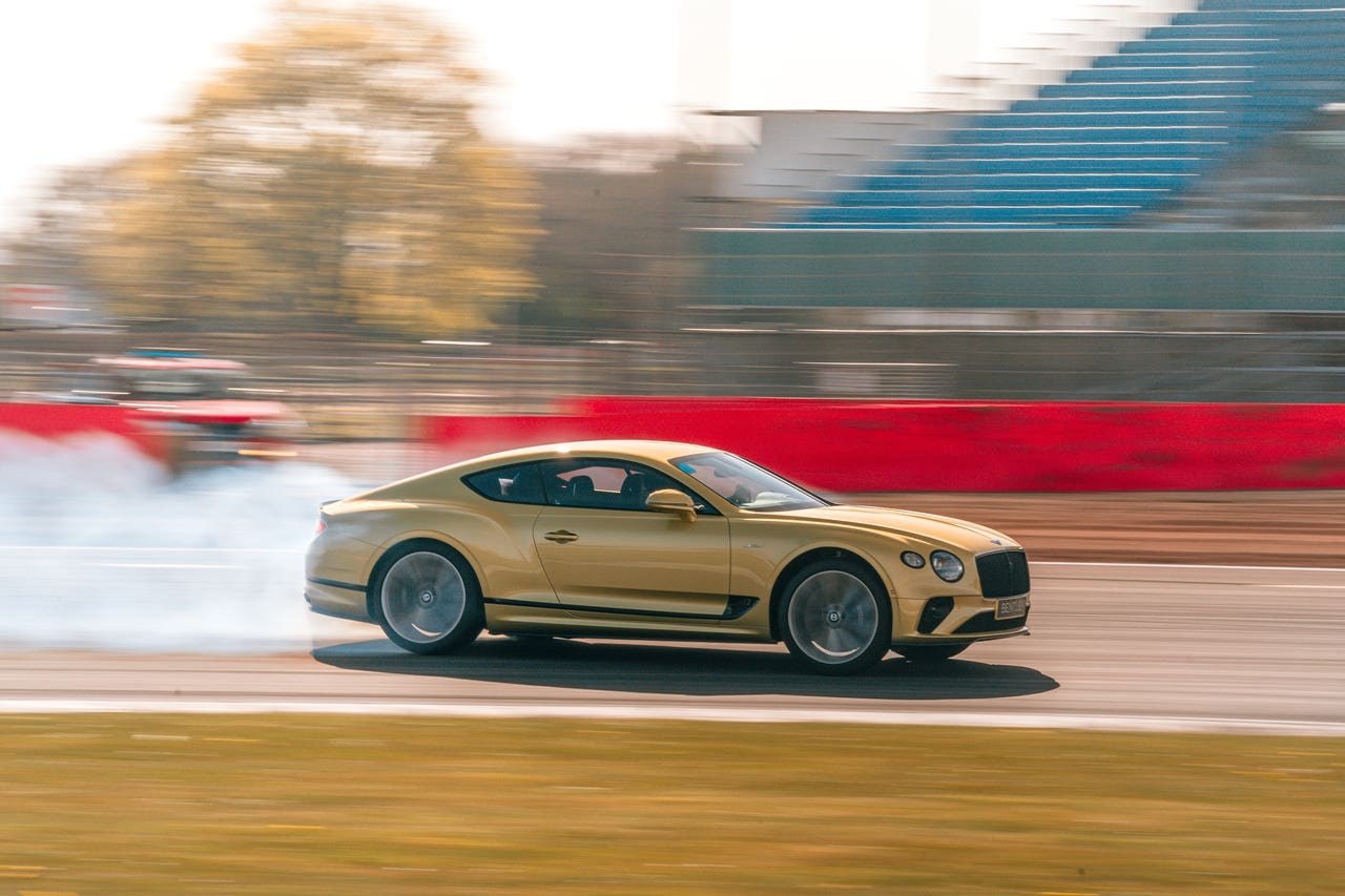 Bentley motore W12